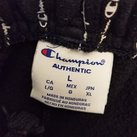 {L} Champion Logo Pin Stripe Spellout Dark Navy Blue Sweat Pant Style Shorts - Picture 9 of 10